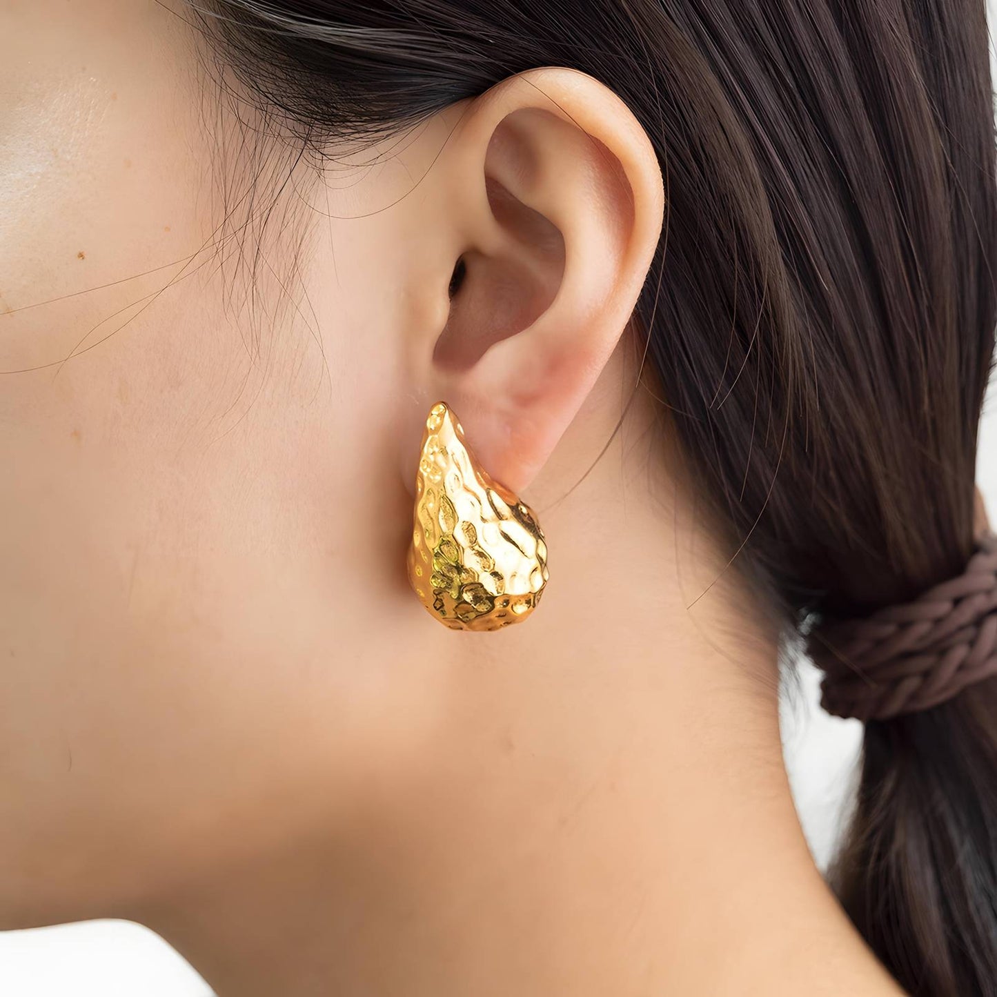 Aretes gotas martilladas